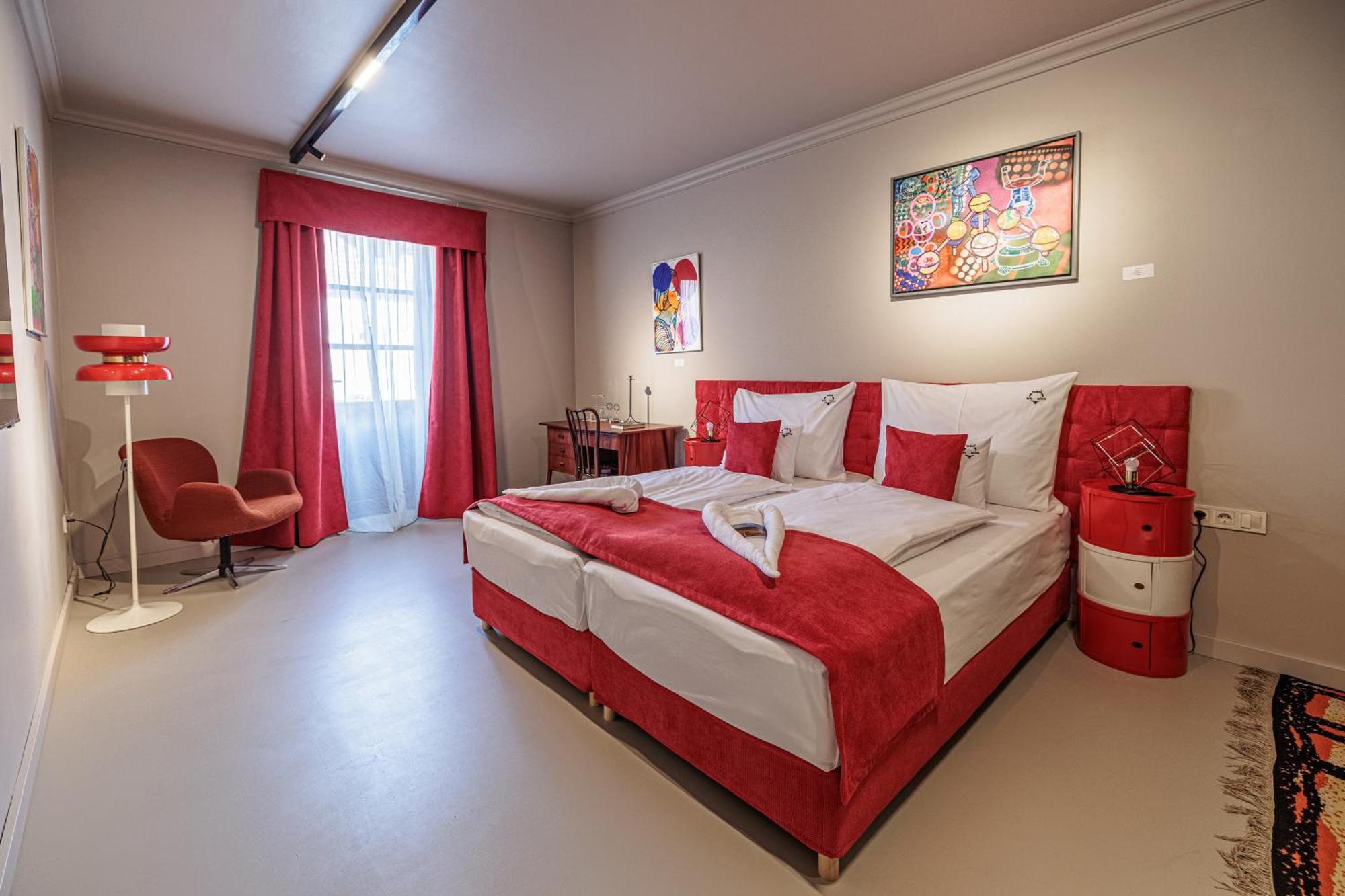 Barka Galeria Hotel Es Etterem Tállya Eksteriør bilde